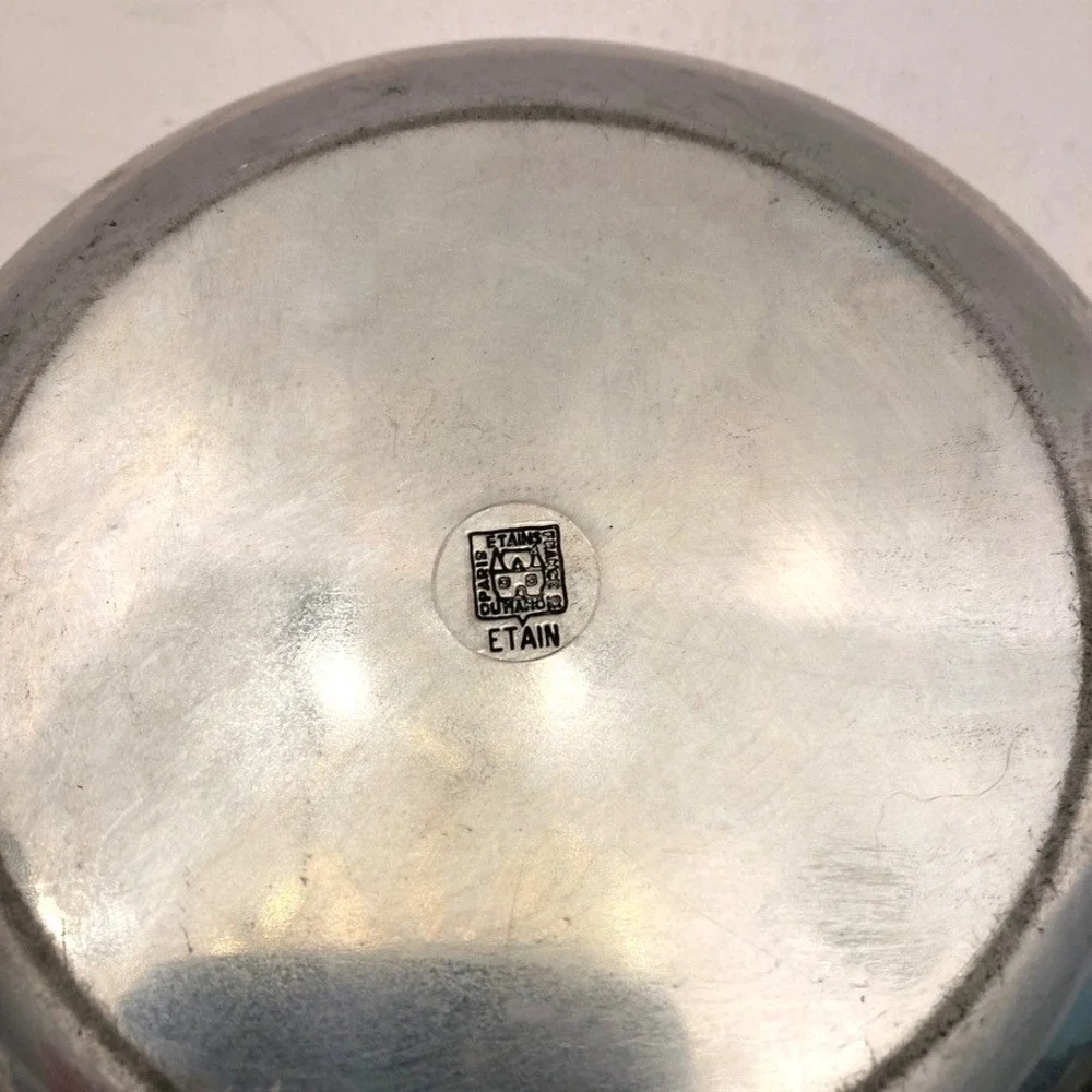 Les Etains du Manoir Pewter Porriger Paris France 5.5